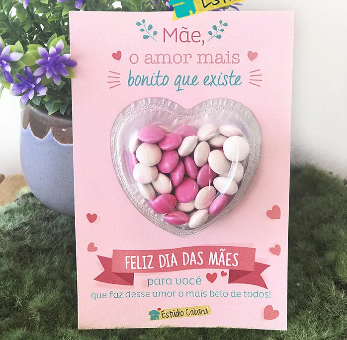 CARTAO-CORACAO-DE-CHOCOLATE-DIA-DAS-MAES-BRINDE-e1726506137516