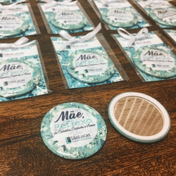 Espelho personalizado com cartão corporativo para empresas