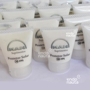 Protetor solar bisnaga personalizado para brinde