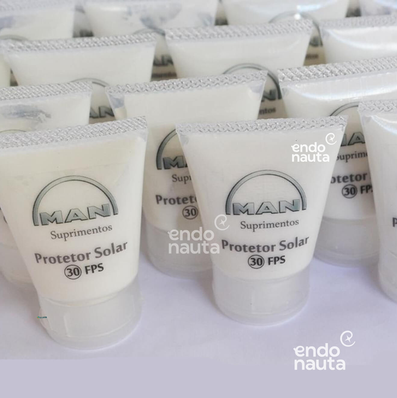 048 PROTETOR SOLAR PERSONALIZADO