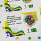 Cartão com chocolate para brinde de copa do mundo